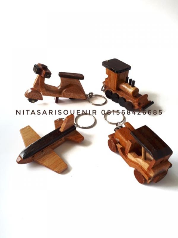 ganci kendaraan ganci kendaraan