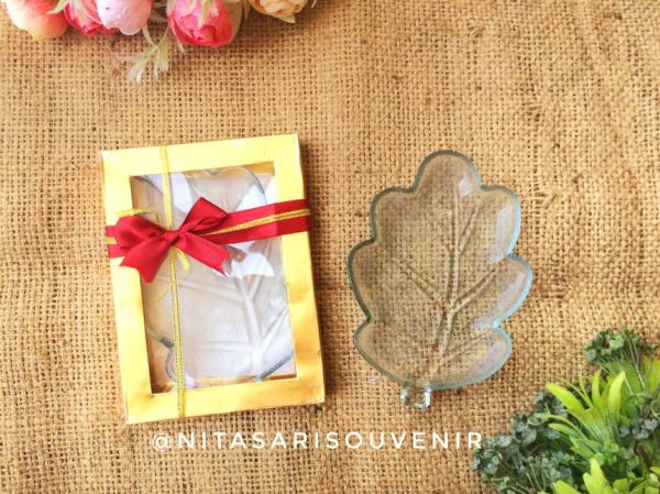 piring daun kb piring daun kb