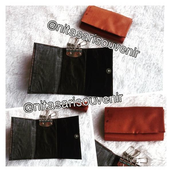 Dompet STNK polosl kp  Dompet STNK polosl kp