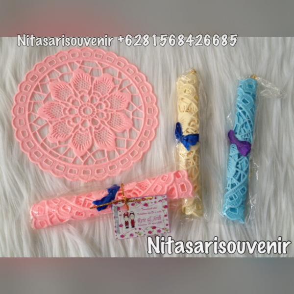 Tatakan gelas karet  Tatakan gelas karet