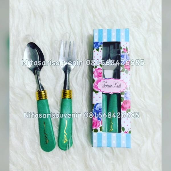sendok garpu kecil box motiv sendok garpu kecil box motiv
