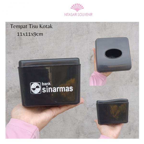 Tempat tisu kotak Tempat tisu kotak