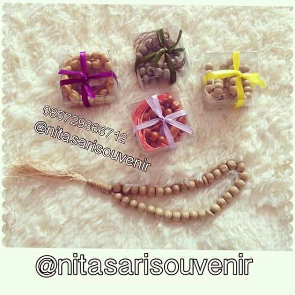 Tasbih kayu km  Tasbih kayu km