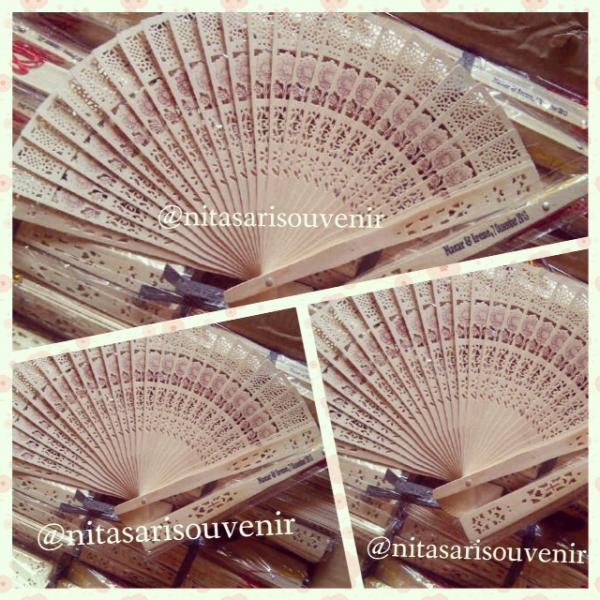 Kipas cendana kb Kipas cendana kb