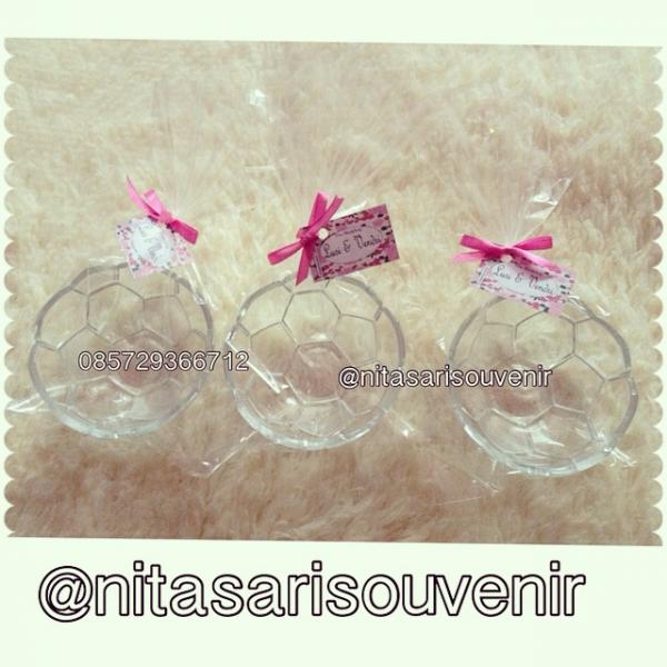 Mangkok bola bening Mangkok bola bening