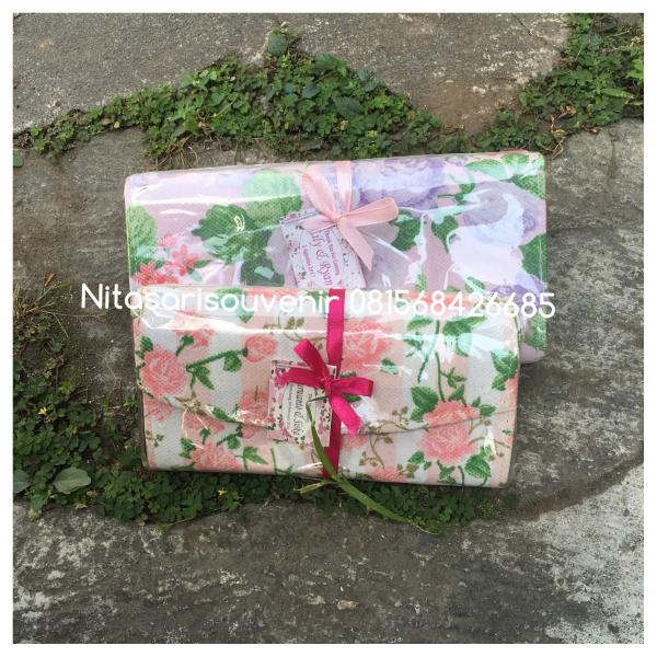 dompet bunga dompet bunga