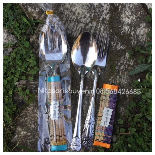 sendok lilit tikar sendok lilit tikar