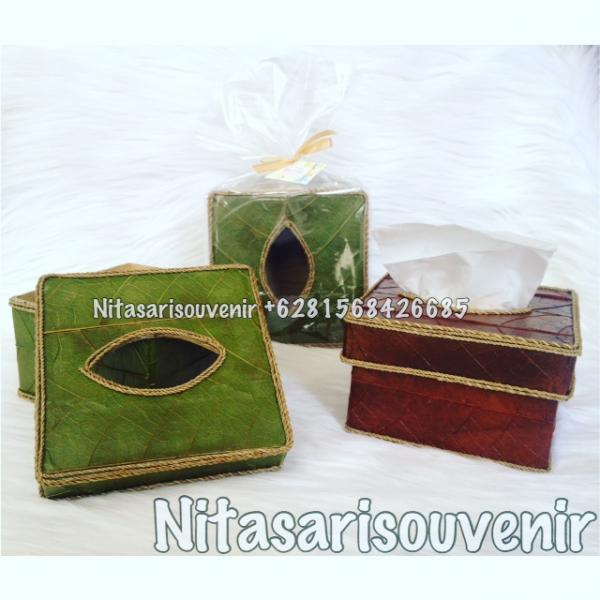 Box tisu daun M kp  Box tisu daun M kp