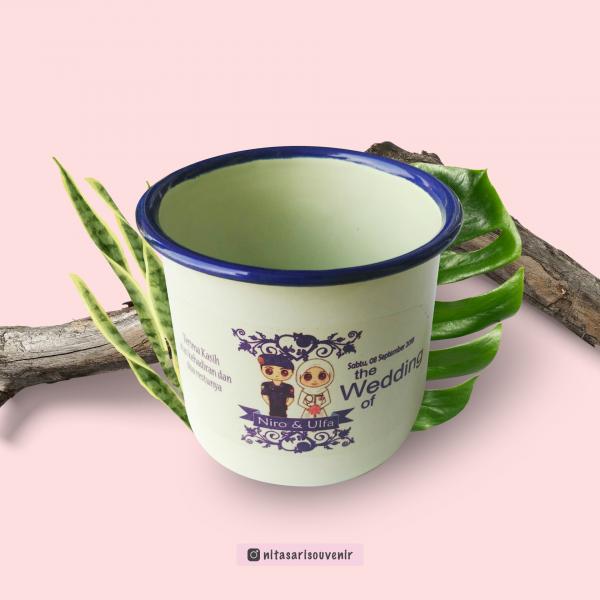 Cangkir enamel 		 	 		 	 	 	 	 	 	 	 Cangkir enamel