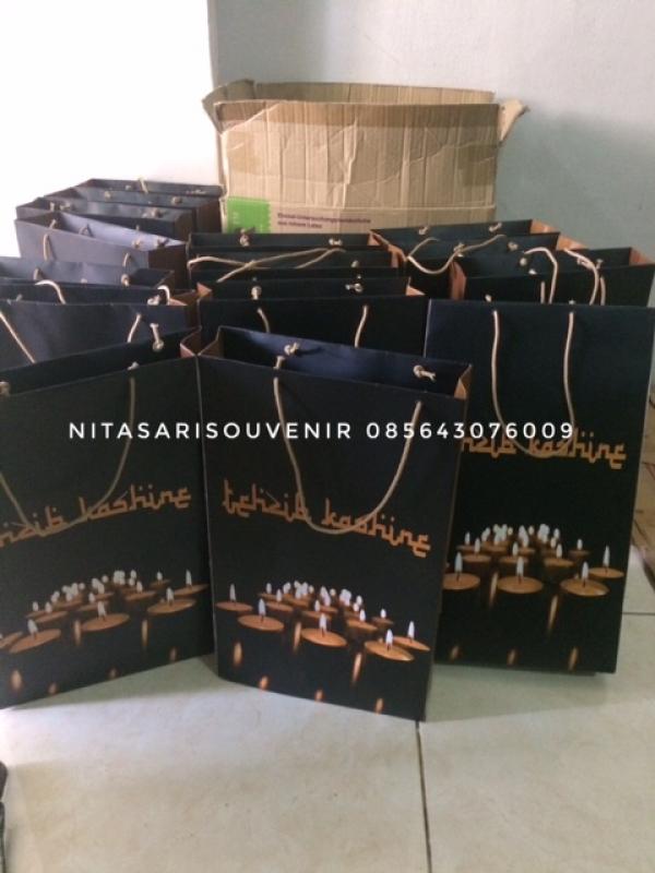 paperbag fullcolour laminasi paperbag fullcolour laminasi