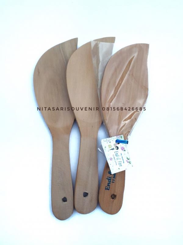 centong daun putih centong daun putih